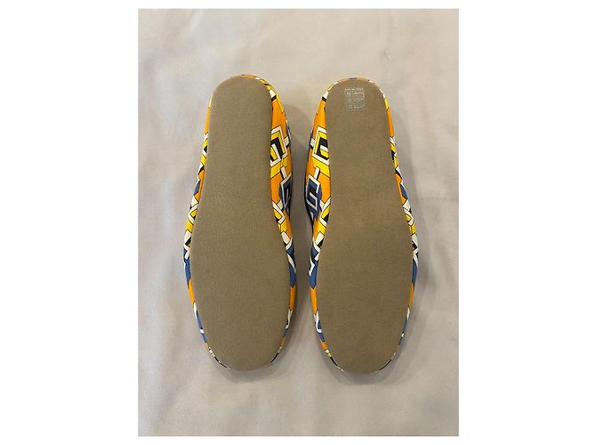 Marmont Pantofole Gucci Uomo in Seta Rossa con Stampa G Geometrica Multicolore - vista 4