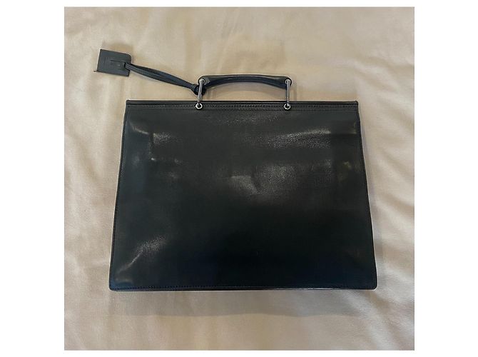 Marmont Borsa a tracolla Gucci in pelle nera da uomo Nero - vista 3