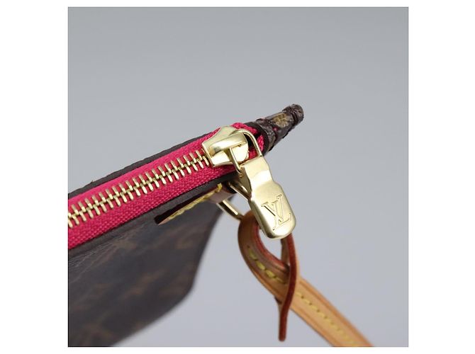 LOUIS VUITTON Monogram Neverfull MM Pouch Accessory Pouch LV Auth 113794 - view 10