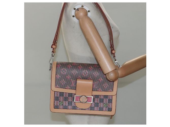 LOUIS VUITTON Monogram LV Pop Dauphine MM Borsa a Spalla Rossa M55452 Auth 103428S Rosso - vista 24