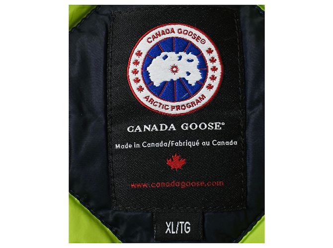 Canada Goose Hybridge Perren Slim Fit Down Jacket In Navy Blue Nylon - view 4