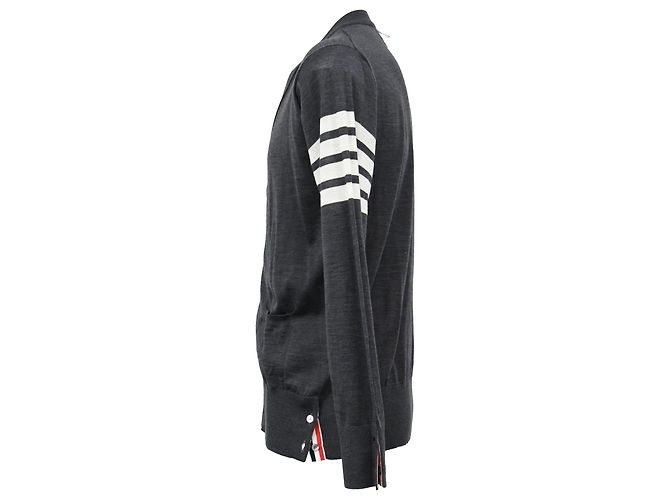 Grau Cashmere Cardigan mit Knöpfen von Thom Browne - Ansicht 2