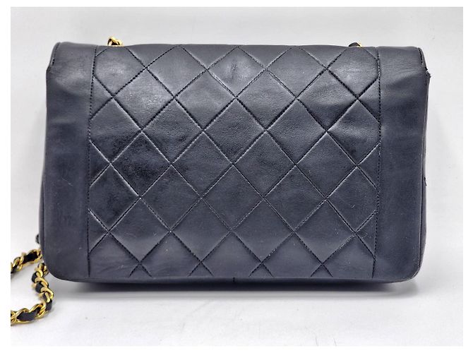 Chanel Vintage Diana Umhängetasche Schwarz - Ansicht 3