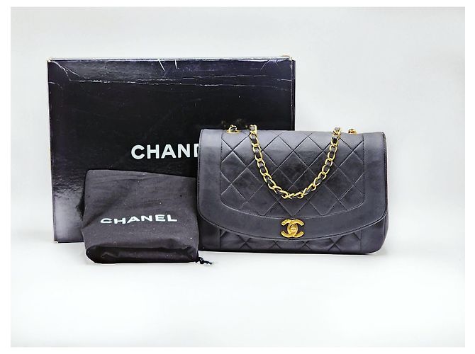 Chanel Vintage Diana Umhängetasche Schwarz - Ansicht 7