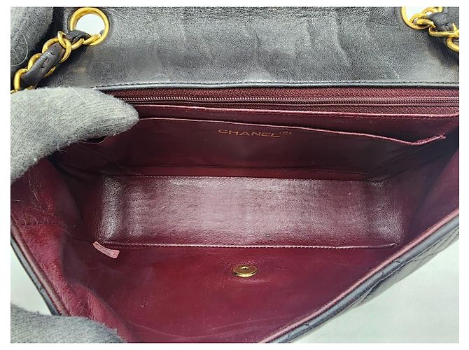 Chanel Vintage Diana Umhängetasche Schwarz - Ansicht 15