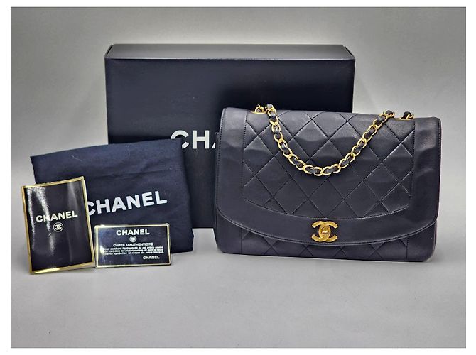 Chanel Vintage Diana Umhängetasche Schwarz - Ansicht 4