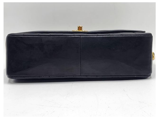 Chanel Vintage Diana Umhängetasche Schwarz - Ansicht 8
