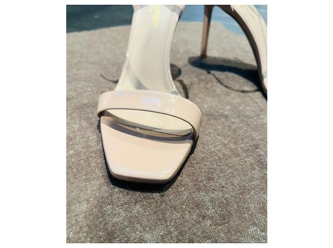 Saint Laurent Sandalo stiletto in pelle verniciata 'Jane' Beige - vista 3