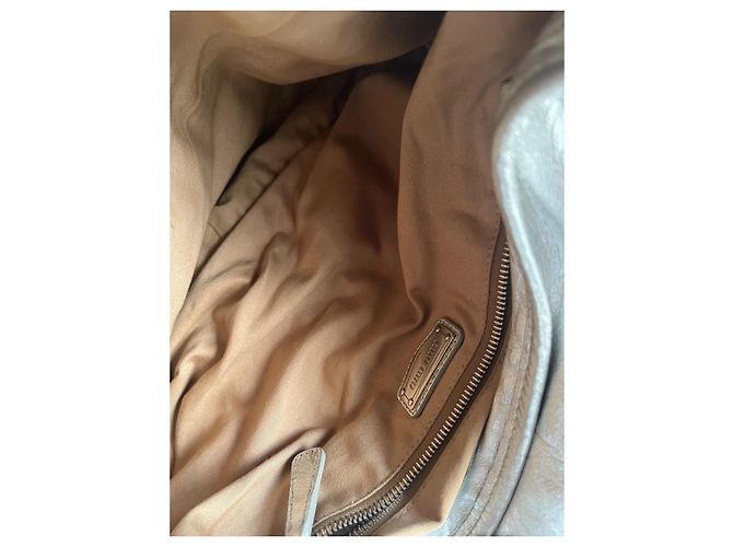 Bolsa de mão acolchoada Miu Miu em couro prateado Prata - vista 12