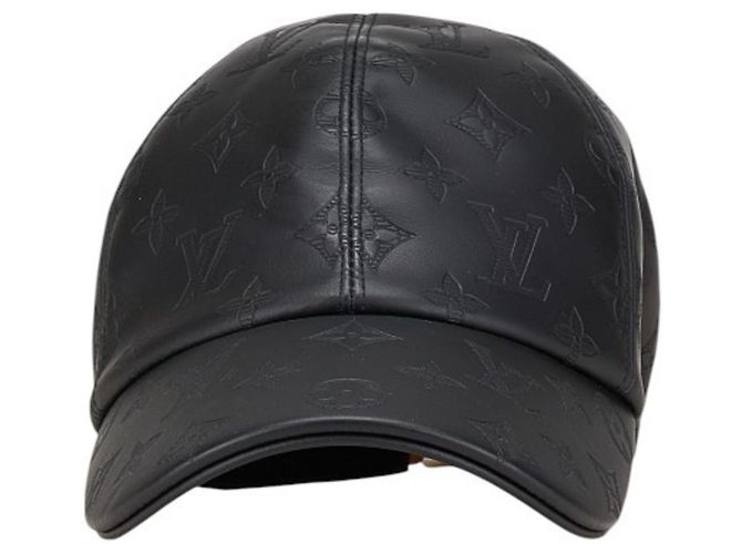 Louis Vuitton Monogram Shadow Cap Black - view 2