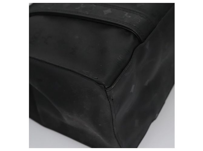 Borsa a spalla MCM Vicetos Logogram PVC Nera Auth SW023 Nero - vista 10