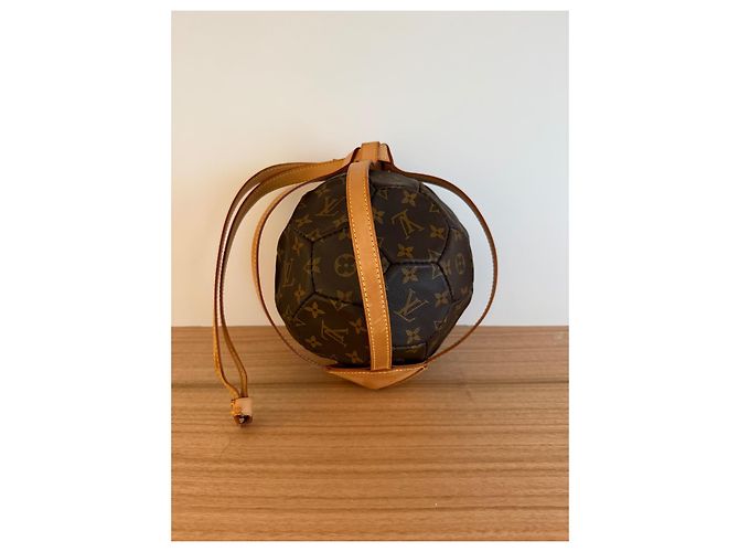 Louis Vuitton Ballon Édition limitée Coupe du Monde 98 Marron foncé - vue 2