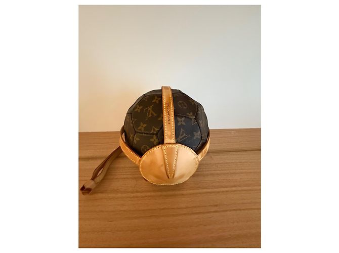 Louis Vuitton Ballon Édition limitée Coupe du Monde 98 Marron foncé - vue 5