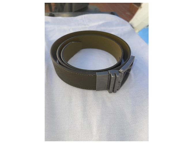 Montsouris Louis Vuitton Gürtel Leder Olivgrün - Ansicht 2