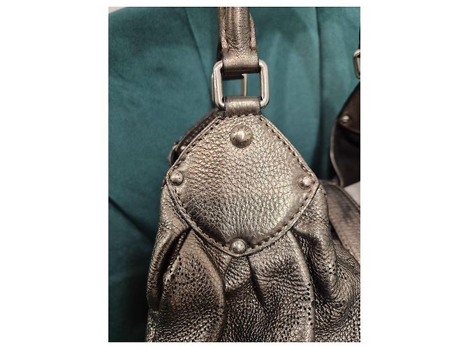 Mahina Babylone Borsa Louis Vuitton Mahina Grande Pelle Argentata Argento - vista 6
