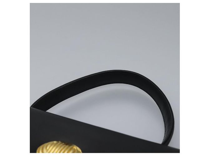 Sac à main GIVENCHY en cuir noir et or Auth yk17377 Doré - vue 8