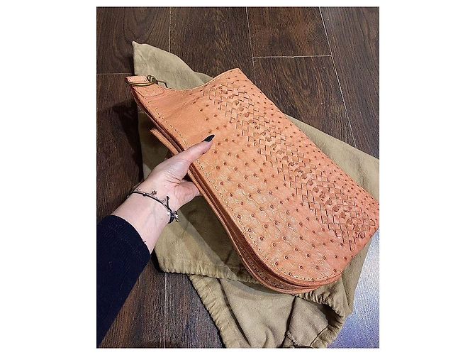 Borsa da viaggio Bottega Veneta in pelle di struzzo rosa - vista 8