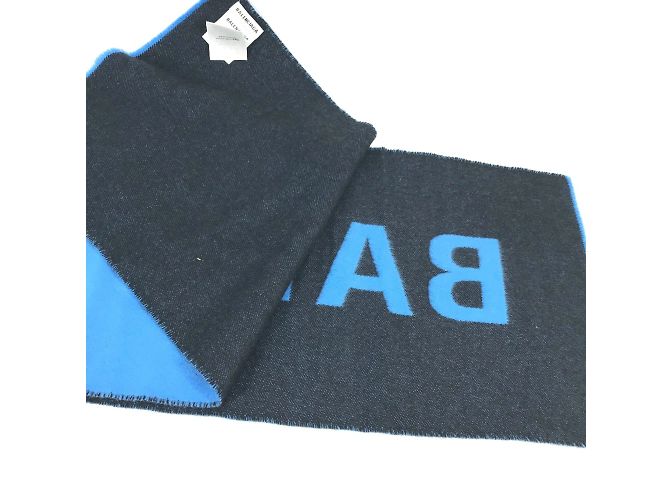 Bicolor Wollschal von Balenciaga - Ansicht 5