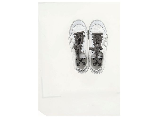 Off White Tênis baixos de couro branco com detalhes em glitter Off-White 2.0 - vista 12