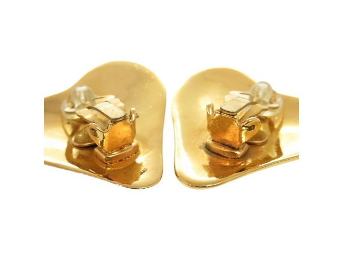 Orecchini in metallo dorato a forma di cuore Chanel Coco Mark D'oro - vista 6