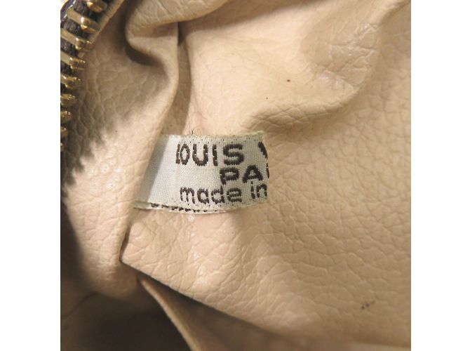 Pouch Monogram True Toilet 28 di Louis Vuitton Marrone Monogramma - vista 8