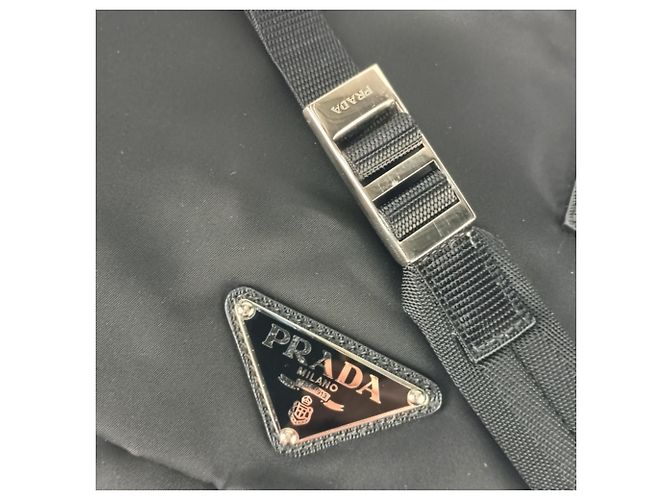 Borsa a tracolla in nylon nero e pelle Prada - vista 6