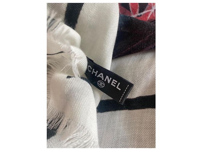 Sciarpa XL Chanel in cashmere tweed Multicolore - vista 4