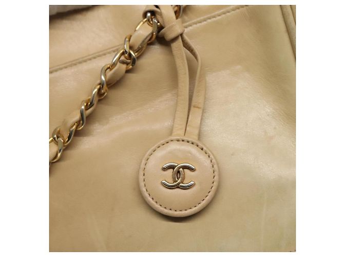 CHANEL Borsa a Spalla Matelassé con Catena in Pelle di Agnello Beige CC Auth bs22414 - vista 14