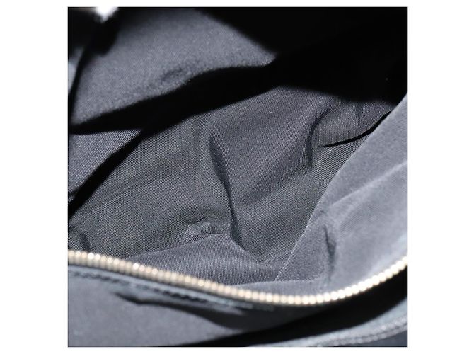 Executive CHANEL Borsa Tote Esecutiva Borsa in Pelle Caviar Nera Oro CC Auth bs22257 Nero D'oro - vista 21