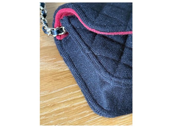Mini borsa Chanel mademoiselle senza tempo nera in jersey Nero - vista 11