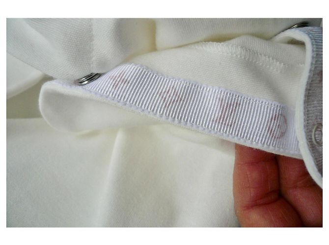 LOUIS VUITTON Weißer Mädchen-Pyjama neu mit Etiketten 12 Monate - Ansicht 9