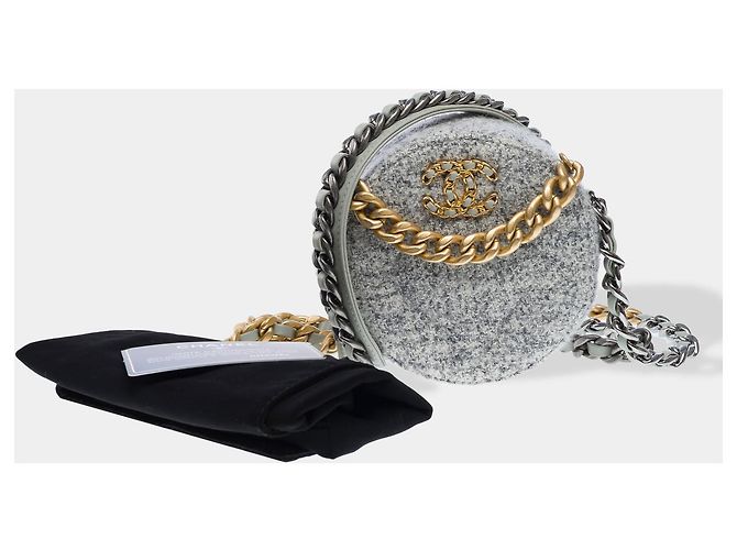 CHANEL Bag Chanel 19 in Grey Tweed - 102523 - view 2