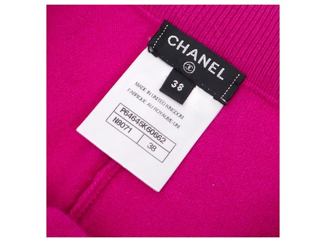 CHANEL - Fuchsia Cashmere Shorts von Chanel (Größe 38) Pink - Ansicht 4