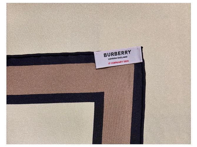 Sciarpa di seta multicolore Burberry 90cm x 90cm - vista 2