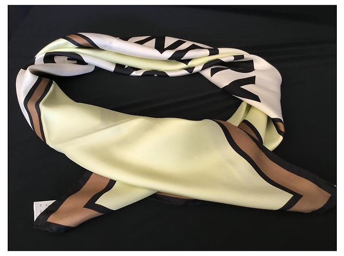 Sciarpa di seta multicolore Burberry 90cm x 90cm - vista 8
