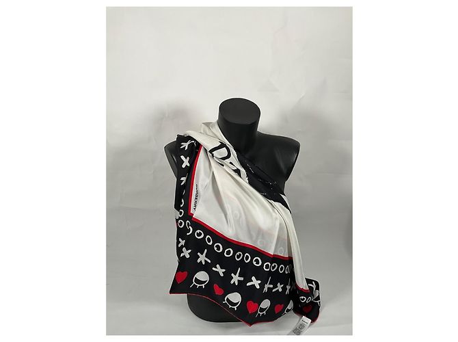 Sciarpa di seta Burberry XOXO 90cm Multicolore - vista 16