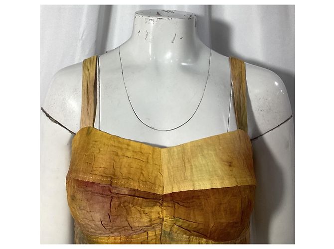 Top corto de algodón amarillo tie-dye con memoria arrugada de la colección Jason Wu Camello - vista 10