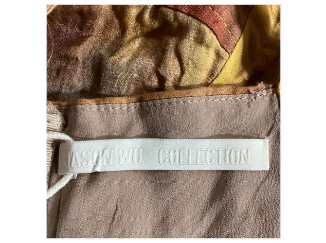 Top corto de algodón amarillo tie-dye con memoria arrugada de la colección Jason Wu Camello - vista 5