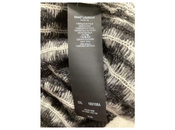 Schwarzer Wollpullover mit Diamantmuster von Saint Laurent - Ansicht 10