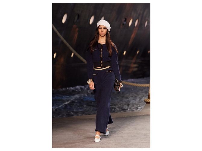 Chanel Neues Icon La Pausa CC Knöpfe Kleid Marineblau - Ansicht 2
