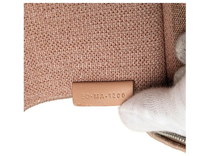 Beauty case Diortravel in rete rosa ricamata Dior - vista 6