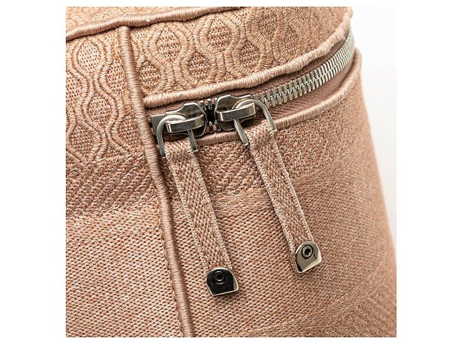 Beauty case Diortravel in rete rosa ricamata Dior - vista 7