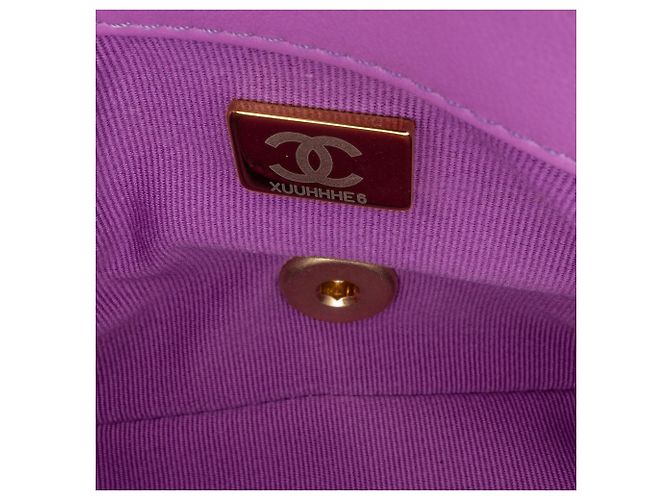 Chanel Mini Borsa in Pelle di Agnello Trapuntata Viola Funky Town Porpora - vista 6