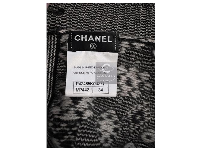 Chanel Neuer Cashmere-Pullover von der Laufsteg - Ansicht 12