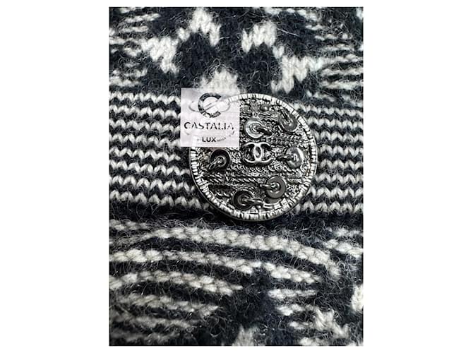 Chanel Neuer Cashmere-Pullover von der Laufsteg - Ansicht 7