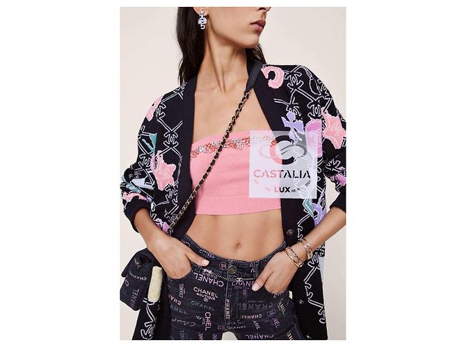 Chanel Novo moletom com capuz CC Logo 2022 Multicor - vista 4