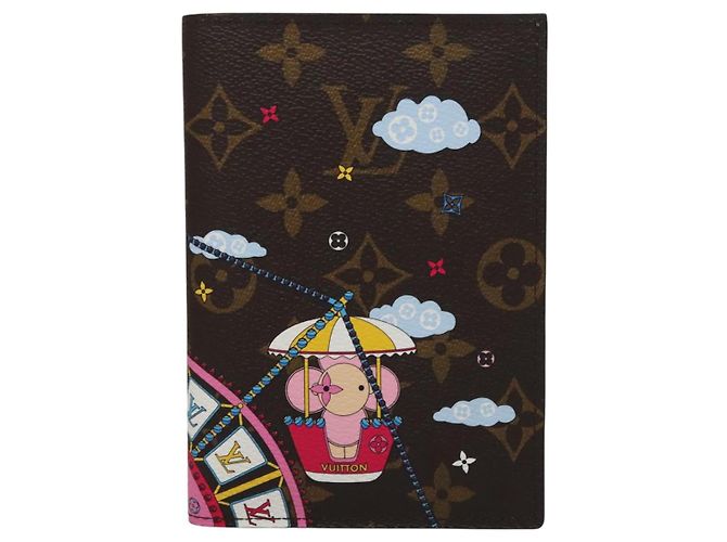 LOUIS VUITTON Monogram Vivienne Couverture Passpole NM M69746 LV Auth 114492A Monogramme - vue 13