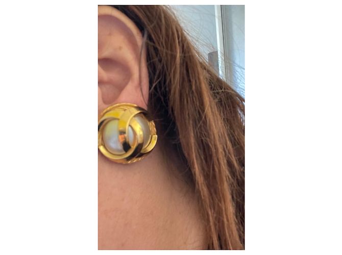 Chanel CC Logo Perlenohrringe Gold Gold hardware - Ansicht 7