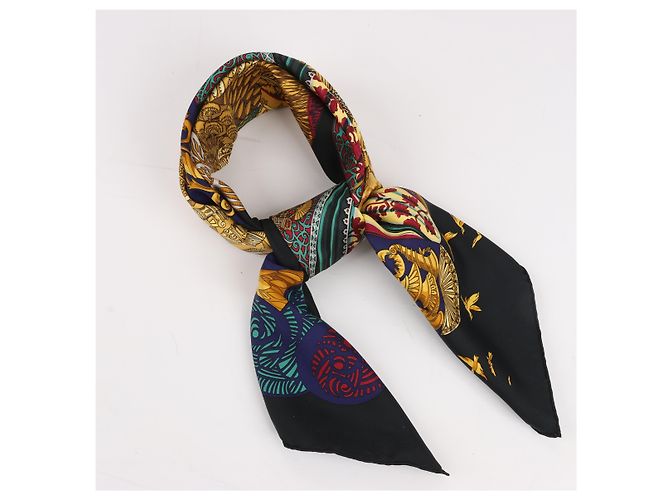 Foulard Hermès Carré 90 "L ATLANTIDE" 100% Seta Nero - vista 15