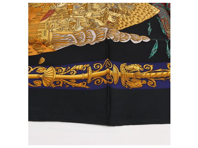 Foulard Hermès Carré 90 "L ATLANTIDE" 100% Seta Nero - vista 5